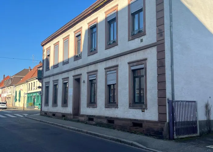 Homeday Joffre 2 Type F2 Apartment